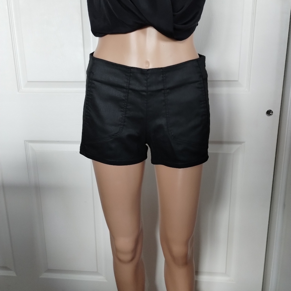 3×1 Women's Black Shorts 24